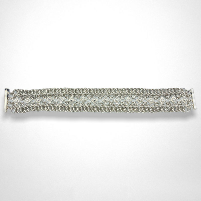 Elegant Lace Bracelet