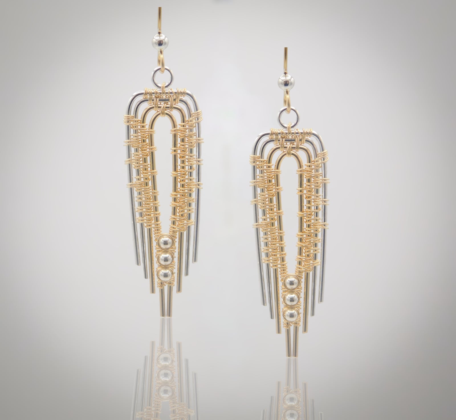 USA VINTAGE COW DESIGN SWING EARRING/アメリカ古着牛さん